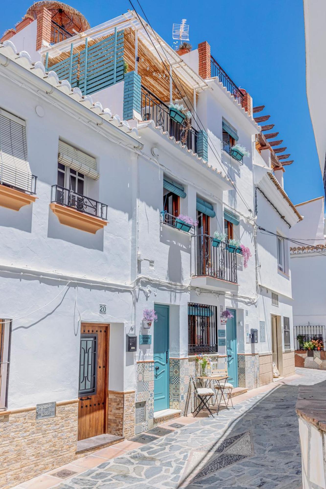 Casa De La Montana Apartments Sayalonga Buitenkant foto